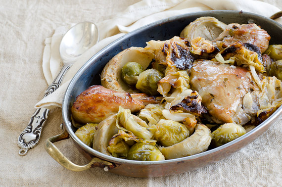 על תבשיל עוף וקורס צילום מזון